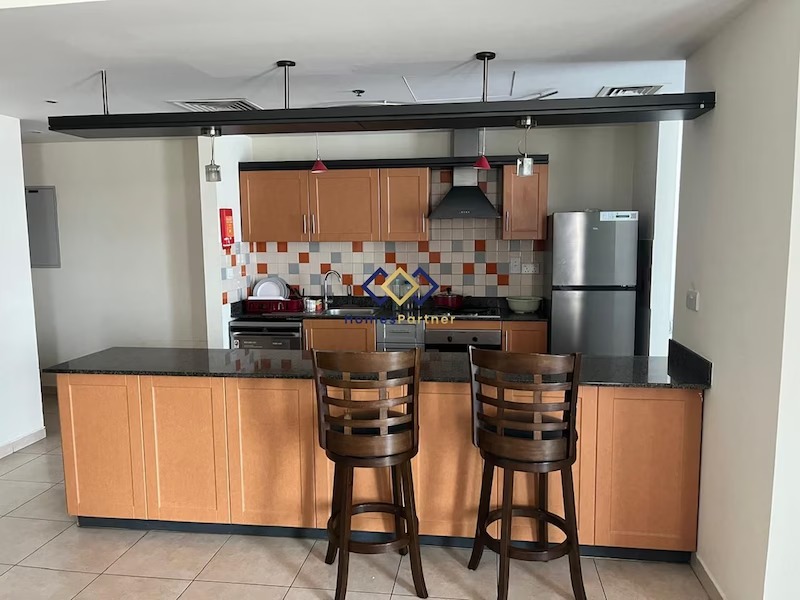 2BHK/Fully Furnished/Luxury Apartment/Close to Metro