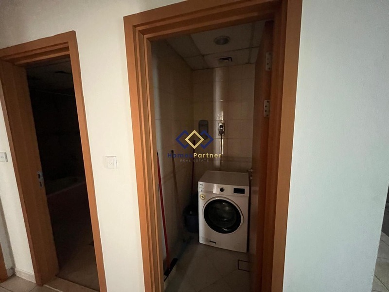 2BHK/Fully Furnished/Luxury Apartment/Close to Metro