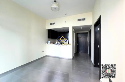 Luxury Living in Business Bay I Pool View I Near Metro Station