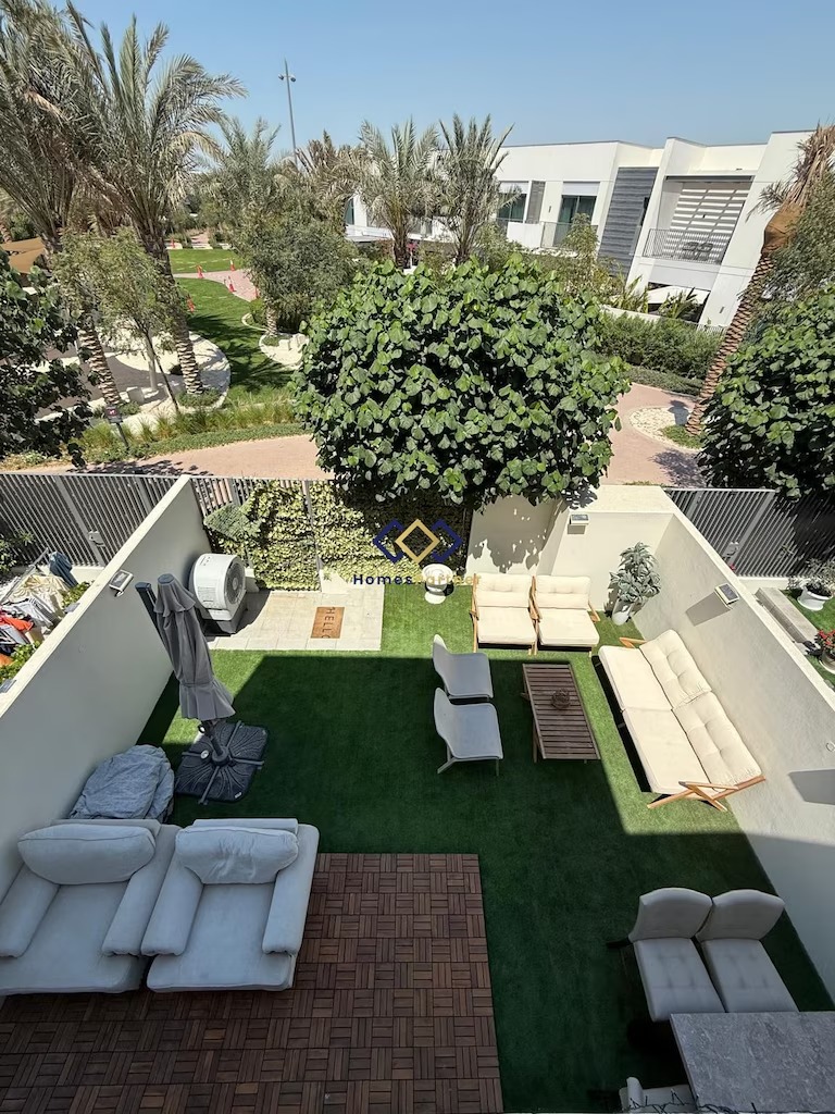 Fully Furnished | Single Row | 3BR Plus Maid's Room