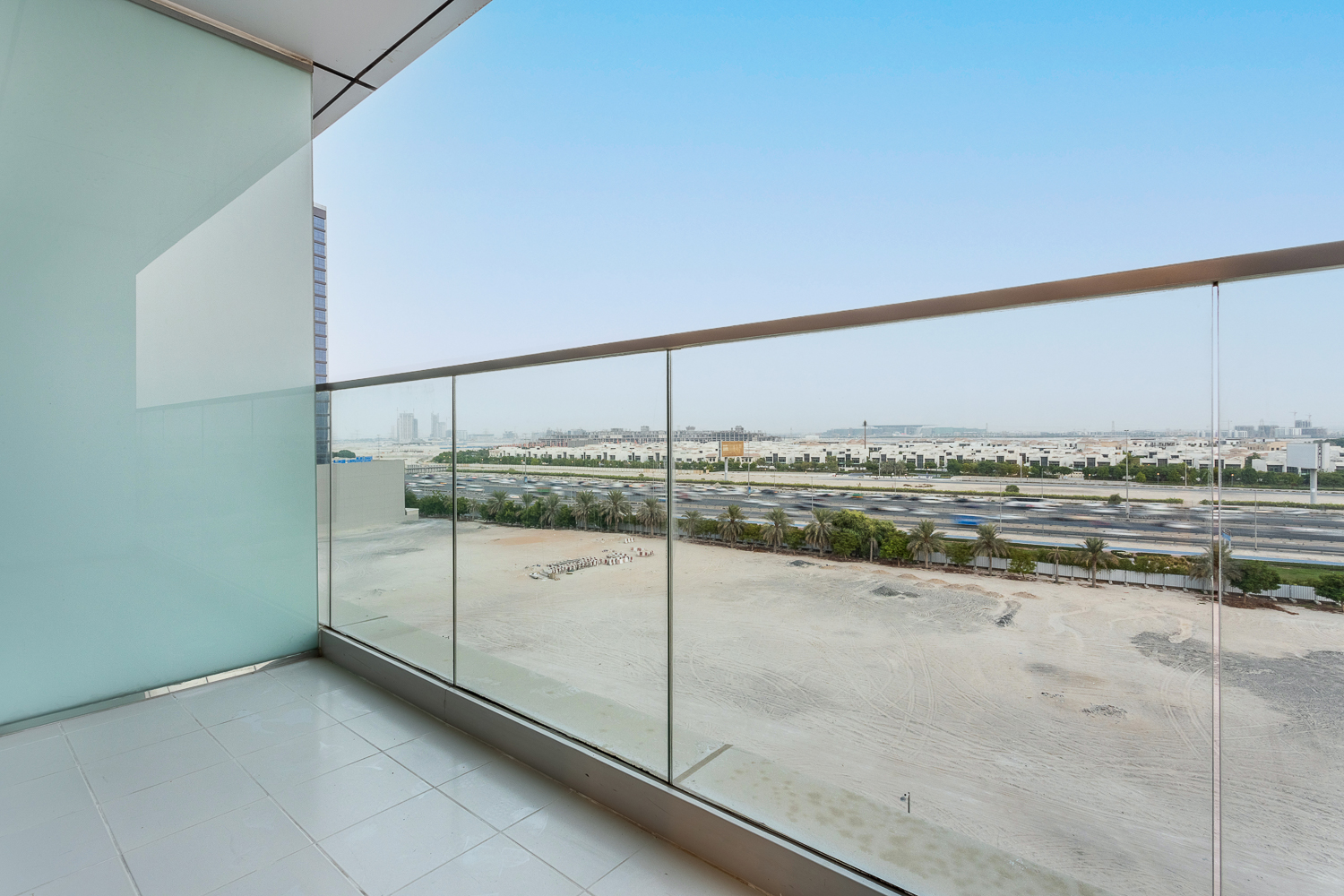 LUXURY STUDIO | ROAD VIEW | FULLY FURNISHED IN BUSINESS BAY
