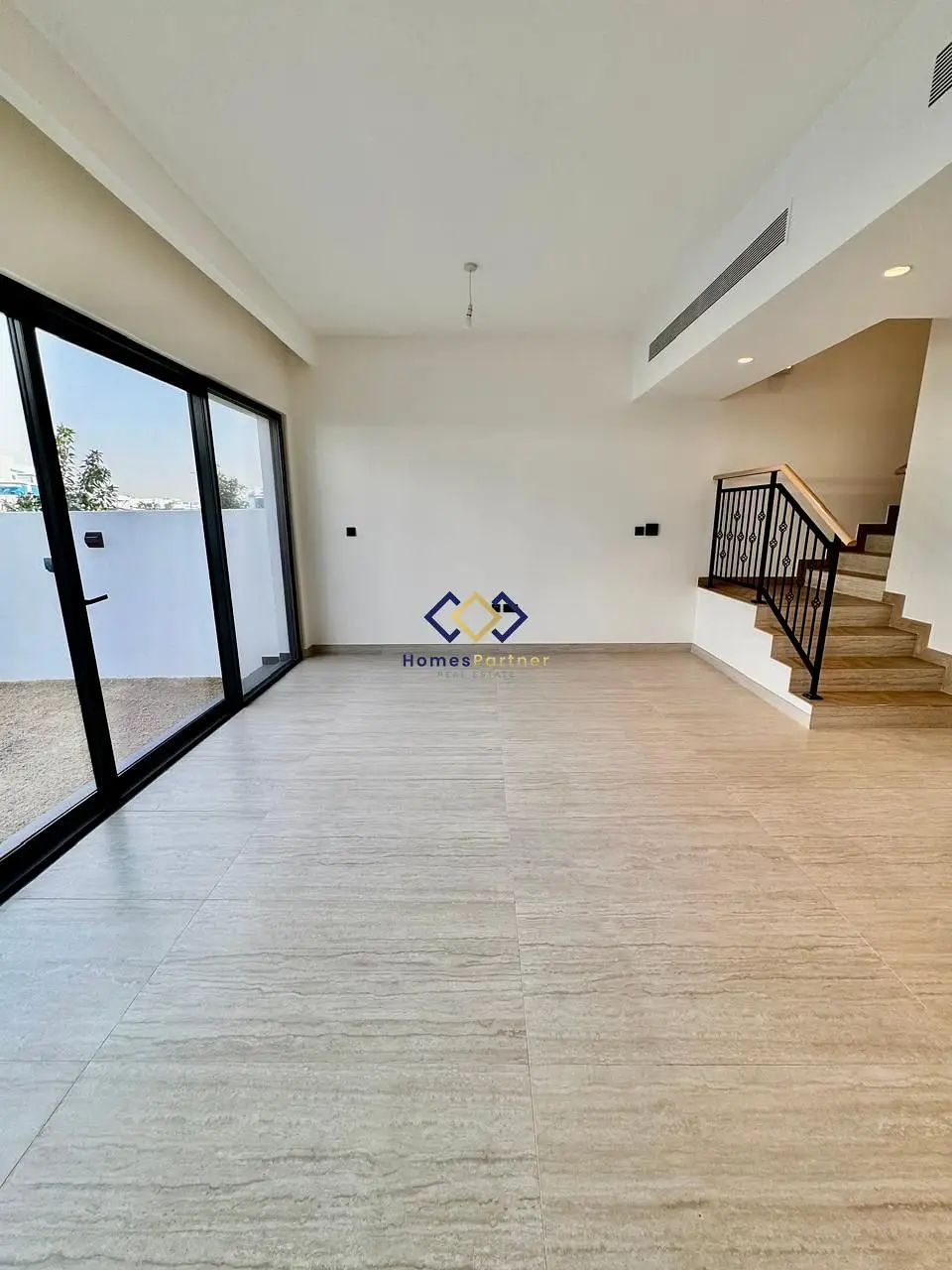 Single Row I Brand New I Ready to Move In