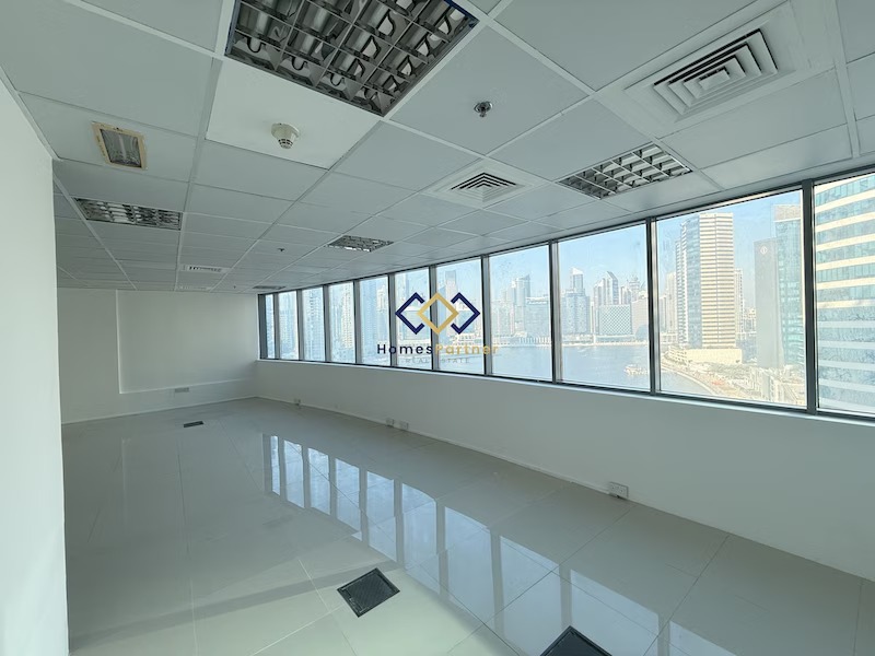 Fitted | Unfurnished | Open Space | Canal View