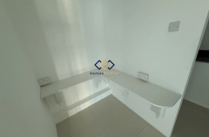 Fitted | Unfurnished | Open Space | Canal View