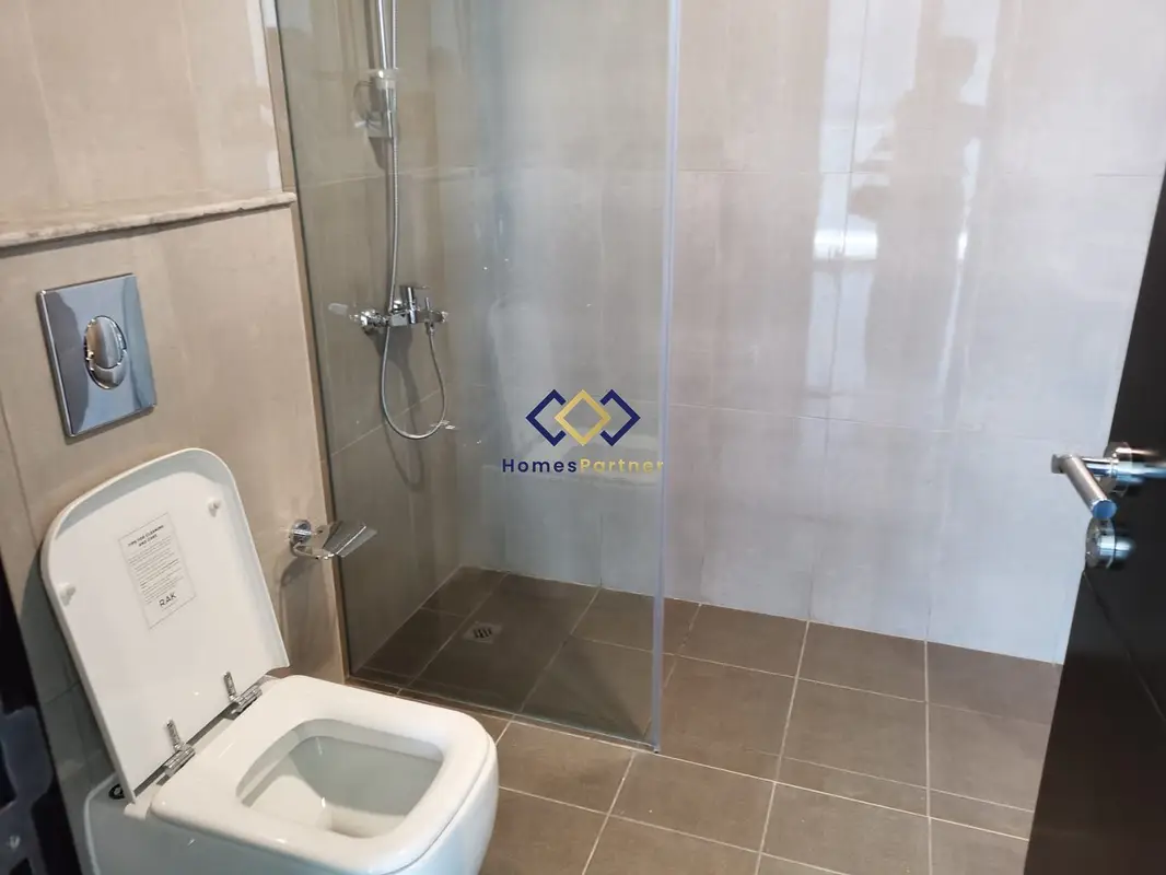 Spacious 1BR I Prime Location I Great Investment I Nearby Metro