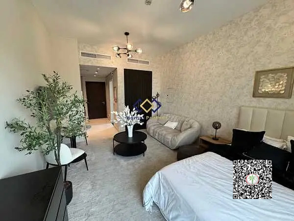 FULLY FURNISHED STUDIO APARTMENT | INVESTOR DEAL | MODERN AMENITIES