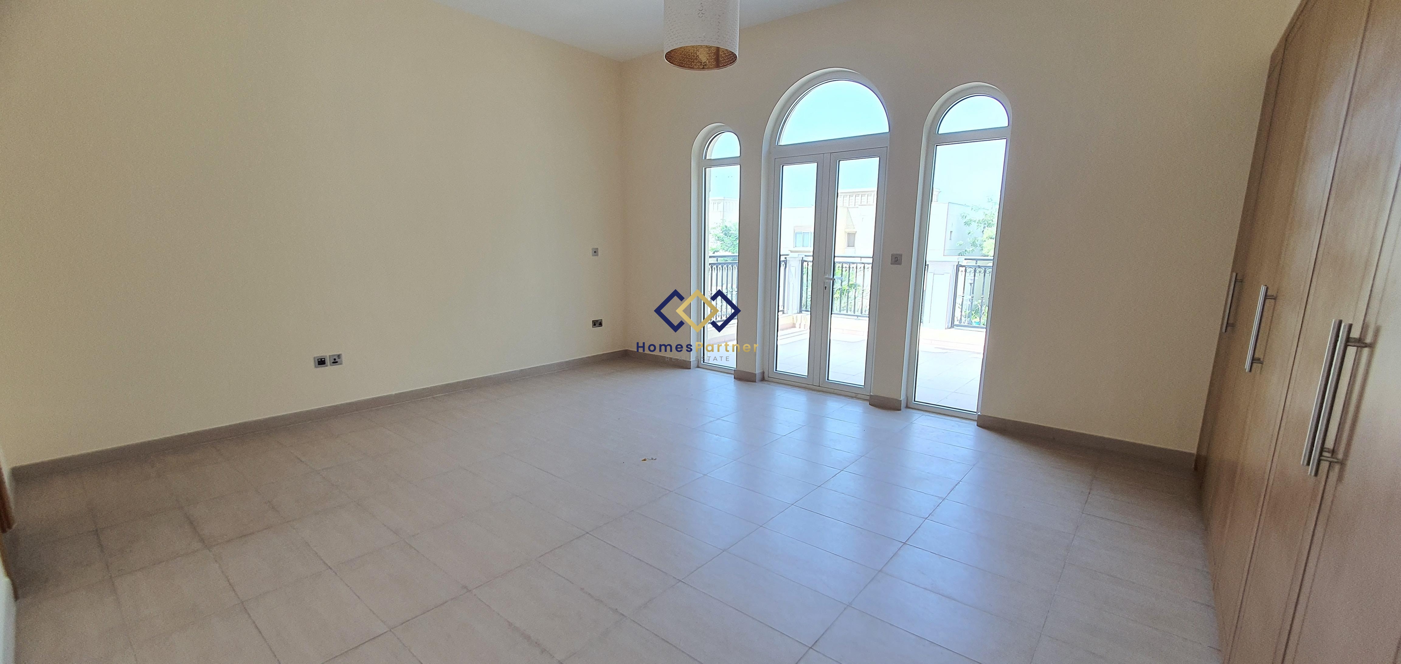 SPACIOUS 4 BEDROOMS | VACANT | PRIME LOCATION | LANDSCAPED