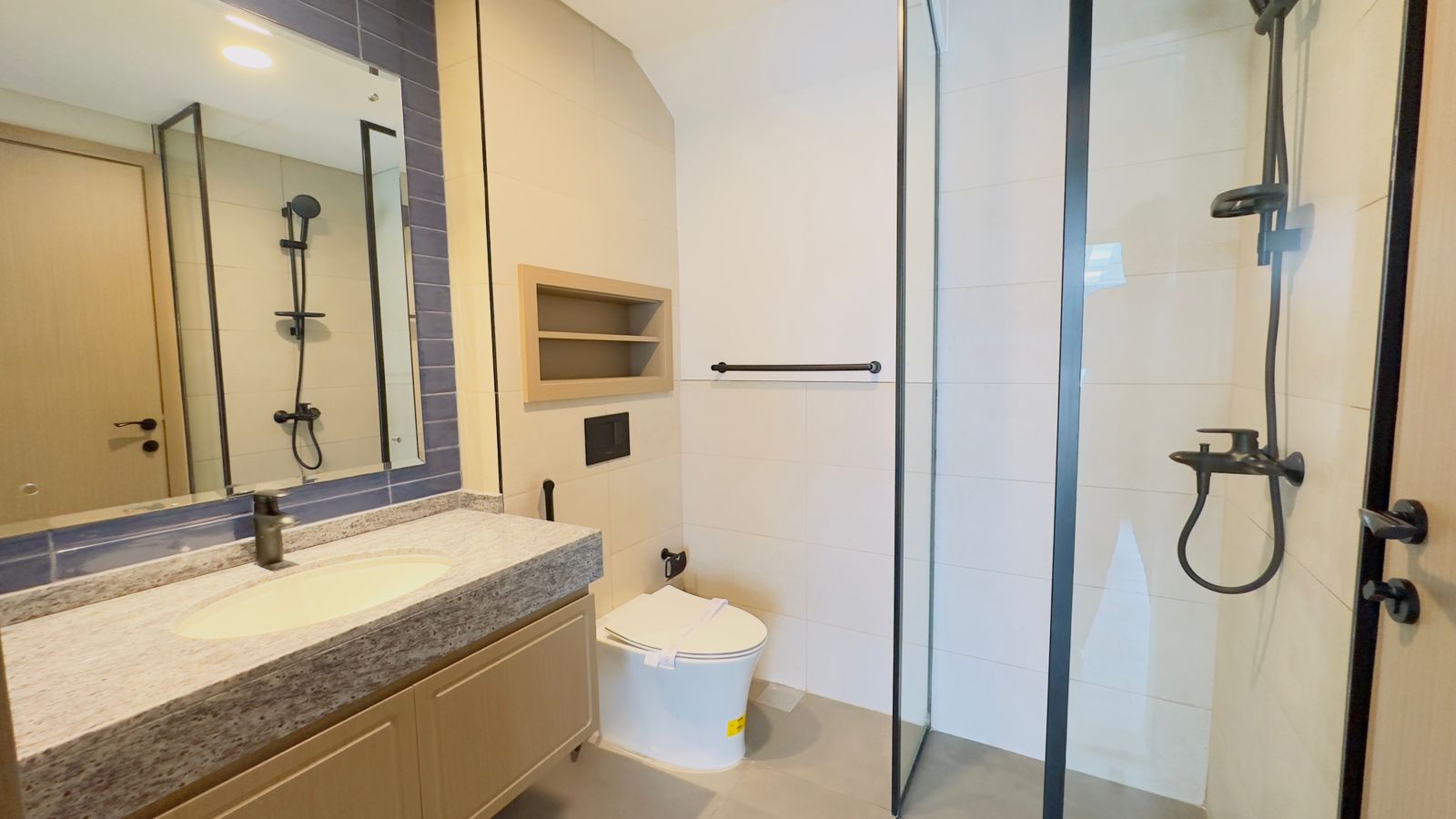 Spacious 5BR + Maid | Brand New | Waterfront Lifestyle I Near Lagoon