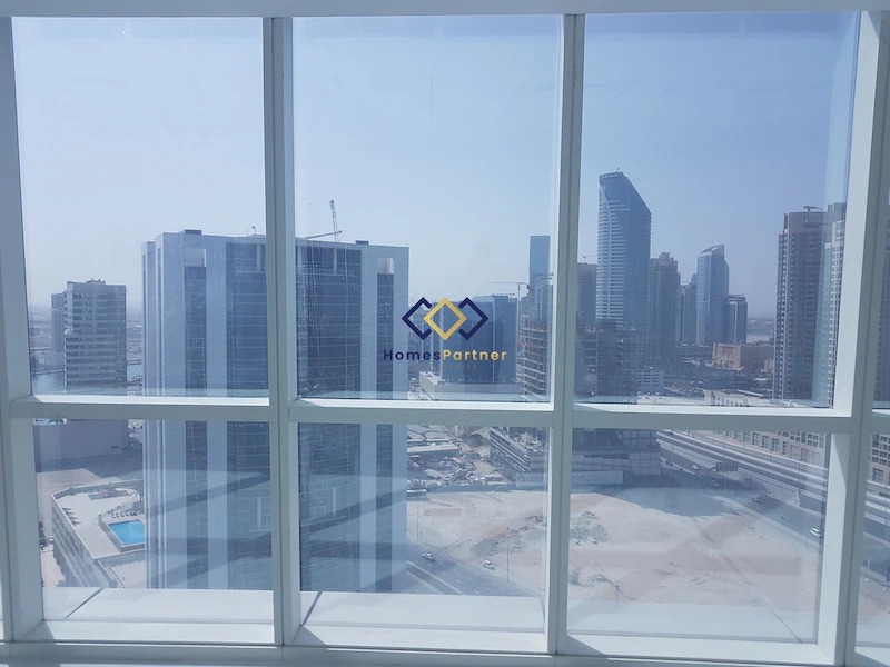 Unfurnished | Open Space | Fitted
