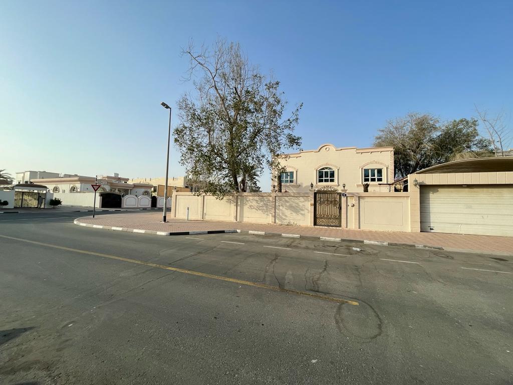 Villa for sale for UAE and GCC Nationals only