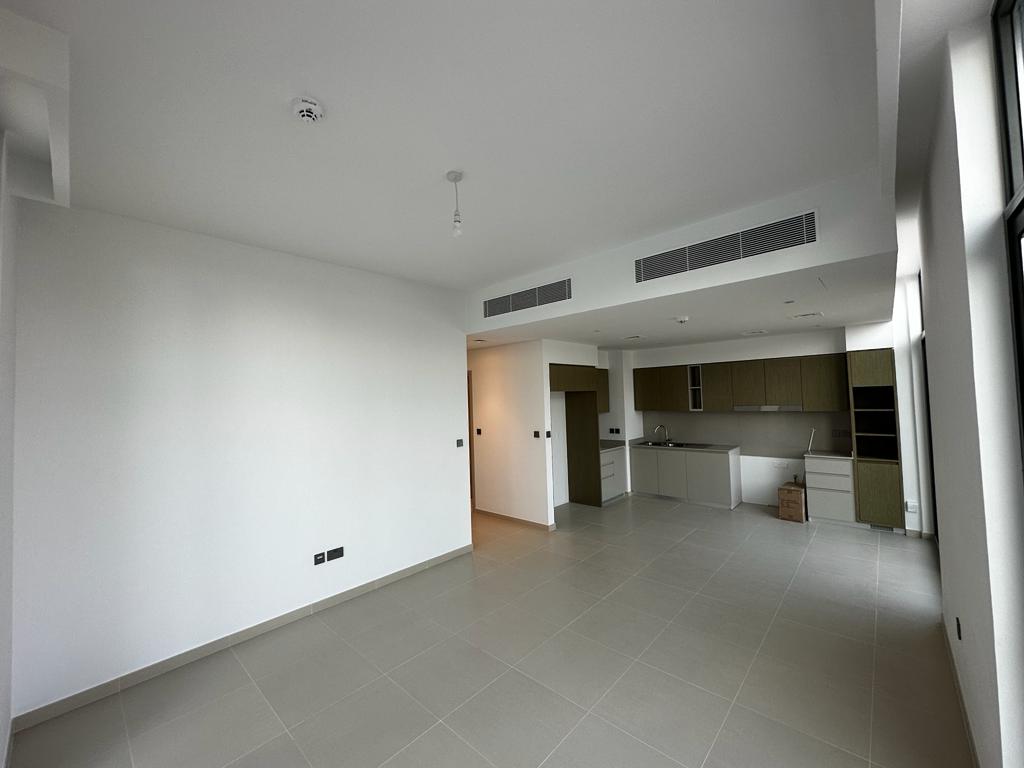 | SPACIOUS | MODERN LAYOUT | 4 BED TOWNHOUSE IN ARABIAN RANCHES SUN FOR SALE |