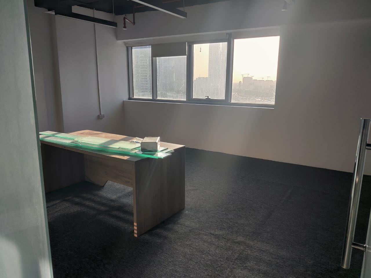 | FURNISED | FITTED | VACANT | OFFICE IN BUSINESS BAY