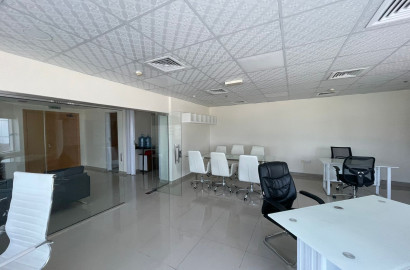 FULLY FURNISHED |1,800 SQ FT OFFICE |  FULLY FITTED | WASHROOM  AND PANTRY INSIDE |