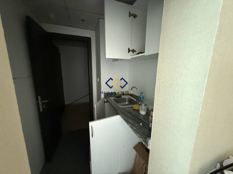 Fitted | Furnished | Near Metro