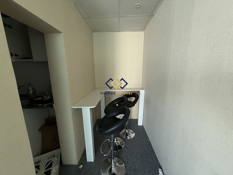 Fitted | Furnished | Near Metro