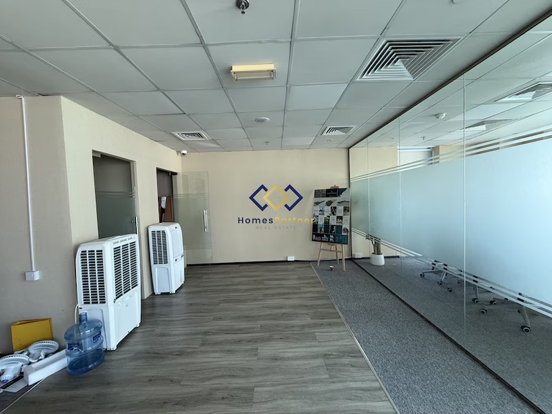 Fitted | Furnished | Near Metro